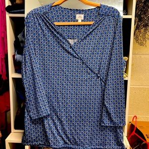 DRESSBARN SATIN BLUE LONGSLEEVE BLOUSE TOP SHIRT SIZE SMALL
